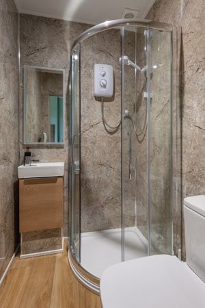 Photo 25- click for photo gallery